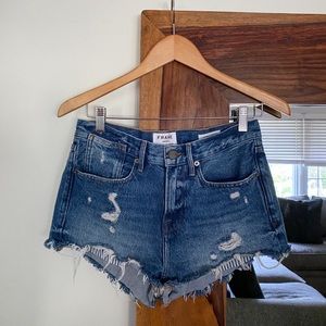 Frame Denim  La Stevie Shorts